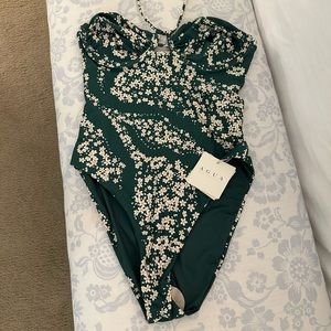 Agua by Agua Bendita one piece size Large NWT